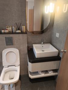 Bathroom Image of 1350 Sq.ft 3 BHK Apartment / Flat for sale in Chembur Mumbai for Rs. 44900000
