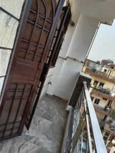 Balcony Image of 720 Sq.ft 2 BHK Builder Floor for rent in Janakpuri New Delhi for Rs. 22000