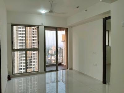 Living Room Image of 750 Sq.ft 2 BHK Apartment / Flat for sale in Kalpataru Immensa, Thane West Thane for Rs. 13200000