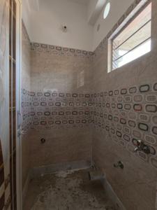Bathroom Image of 750 Sq.ft 2 BHK Apartment / Flat for sale in Purba Barisha Kolkata for Rs. 2700000