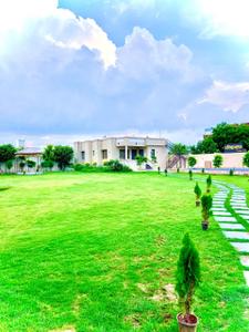 Image of 140 Sq.ft Residential Plot / Land for sale in HHC 107th Avenue, Sector 107, Faridabad for Rs. 11000000