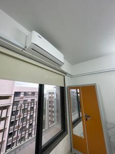 Bedroom Image of 878 Sq.ft 2 BHK Apartment / Flat for rent in Kavisha Aer, Shela Ahmedabad for Rs. 26000