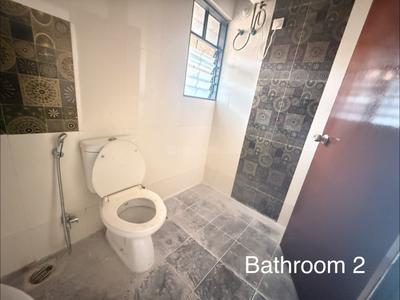 Bathroom Image of 1600 Sq.ft 3.5 BHK Apartment / Flat for sale in Kumar Kruti, Kalyani Nagar Pune for Rs. 31500000