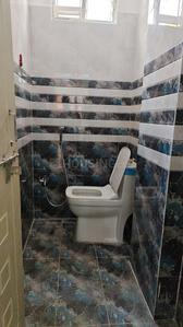 Bathroom Image of 658 Sq.ft 1 BHK Apartment / Flat for rent in Kondapur Hyderabad for Rs. 21500
