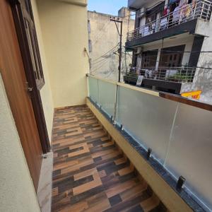 Balcony Image of 1150 Sq.ft 3 BHK Builder Floor for sale in Shastri Nagar Ghaziabad for Rs. 4882000
