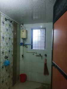 Common Bathroom Image of 700 Sq.ft 1.5 BHK Apartment / Flat for sale in Dombivli East Thane for Rs. 4200000