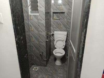 Bathroom Image of 350 Sq.ft 1 RK Independent House for rent in Gokhalenagar Pune for Rs. 16000