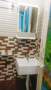 Bathroom Image of Dipti&#x27;s PG For Girls  in Regent Park, Kolkata