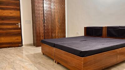Bedroom Image of Kartik Girls PG in Sector 69, Gurgaon