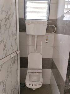 Common Bathroom Image of 700 Sq.ft 1 BHK Apartment / Flat for sale in Ulwe Navi Mumbai for Rs. 4000000