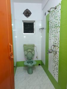 Image of 1045 Sq.ft 2 BHK Apartment / Flat for rent in Tangra, Kolkata for Rs. 27000