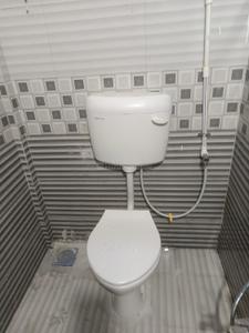 Bathroom Image of 500 Sq.ft 1 BHK Apartment / Flat for rent in Tanish Orchid, Charholi Budruk Pune for Rs. 20000