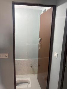 Bathroom Image of 850 Sq.ft 2 BHK Apartment / Flat for rent in UP Awas Evam Vikas Parishad AEV Goverdhan Enclave, Vrindavan Yojana Lucknow for Rs. 14000