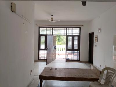Drying Area Image of 1200 Sq.ft 2 BHK Builder Floor for rent in Ansal Executive Residency, Sector 57 Gurgaon for Rs. 35000
