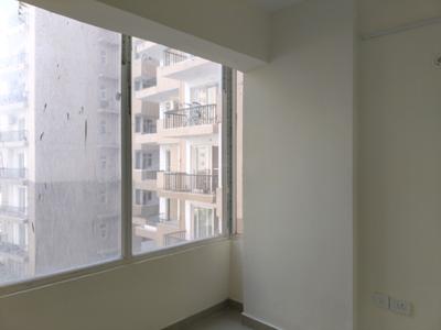 Bedroom Image of 1350 Sq.ft 3 BHK Apartment / Flat for sale in Amrapali Heartbeat City IV, Sector 107 Noida for Rs. 15000000