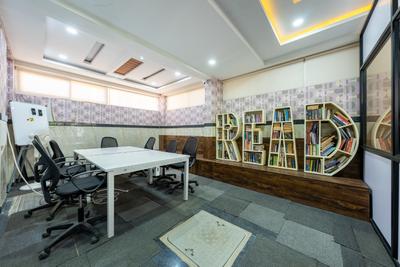 Bathroom Image of 300 Sq.ft 1 RK Apartment / Flat for rent in Kadubeesanahalli Bengaluru for Rs. 17000