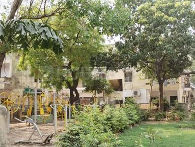 Image of 750 Sq.ft 3 BHK Apartment / Flat for sale in Metro Apartment, Jahangirpuri, New Delhi for Rs. 12500000