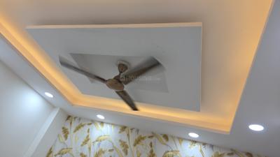 Bedroom Image of 585 Sq.ft 2 BHK Builder Floor for sale in Laxmi Nagar New Delhi for Rs. 5500000