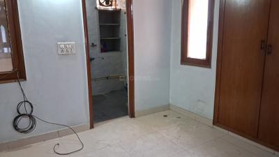 Bedroom Image of 1250 Sq.ft 3 BHK Apartment / Flat for sale in Brotherhood Apartments, Vikaspuri New Delhi for Rs. 17000000