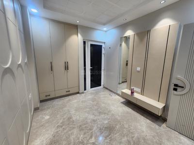 Bedroom Image of 750 Sq.ft 2 BHK Builder Floor for sale in Janakpuri New Delhi for Rs. 16500000