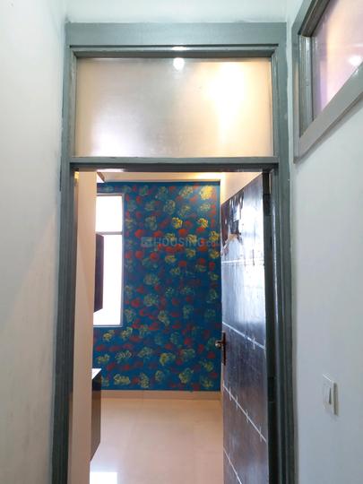 Vishal DLF Paradise Main Image 1