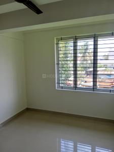 Bedroom Image of 1350 Sq.ft 3 BHK Apartment / Flat for sale in Vennala Kochi for Rs. 7000000