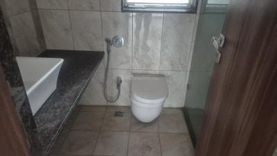 Kunal Aspiree Bathroom Three 4