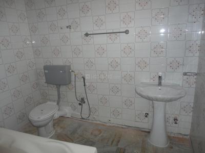 Bathroom Image of 2675 Sq.ft 3 BHK Duplex for rent in Shanti Nagar Bengaluru for Rs. 80000