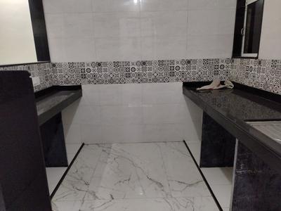 Kitchen Image of 900 Sq.ft 2 BHK Apartment / Flat for rent in The Baya Victoria, Byculla Mumbai for Rs. 77000