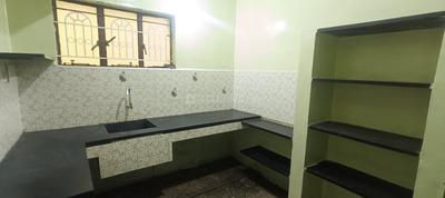 Kitchen Image of 700 Sq.ft 1.5 BHK Builder Floor for rent in GN Mills Coimbatore for Rs. 13000