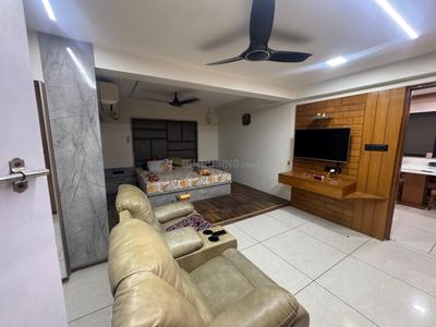 Hall Image of 2170 Sq.ft 3 BHK Apartment / Flat for sale in Kavisha Pebble Bay Phase 2, Chandkheda Ahmedabad for Rs. 13500000