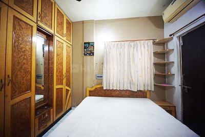 Bedroom Image of 2025 Sq.ft 4 BHK Apartment / Flat for sale in Maninagar Ahmedabad for Rs. 11800000