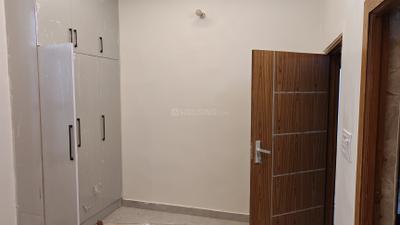 Bedroom Image of 1400 Sq.ft 3 BHK Apartment / Flat for sale in Rajendra Nagar Ghaziabad for Rs. 8000000