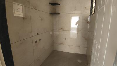 Bathroom Image of 610 Sq.ft 1 BHK Builder Floor for rent in Singasandra Bengaluru for Rs. 25000