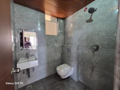 Bathroom Image of 1530 Sq.ft 3 BHK Apartment / Flat for rent in Pundag Ranchi for Rs. 22000