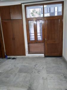 Bedroom Image of 2200 Sq.ft 3 BHK Builder Floor for rent in Defence Colony New Delhi for Rs. 80000