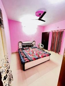 Bedroom Image of 1250 Sq.ft 2 BHK Builder Floor for rent in Gomti Nagar Lucknow for Rs. 21000