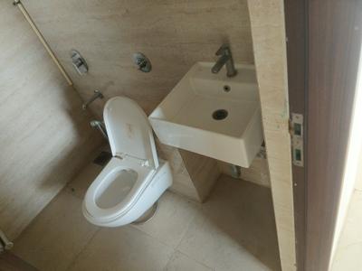Bathroom Image of 585 Sq.ft 1 BHK Apartment / Flat for sale in Sunteck World, Naigaon East Naigaon for Rs. 3300000
