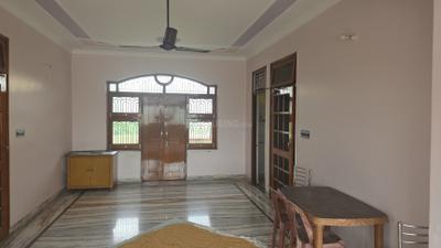 Living Room Image of 2000 Sq.ft 2.5 BHK Builder Floor for rent in Kamal Nagar Muzaffarnagar for Rs. 18000