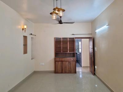 Living Room Image of 1000 Sq.ft 2 BHK Apartment / Flat for rent in Janakpuri New Delhi for Rs. 37000