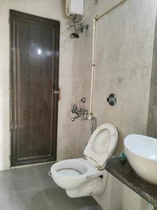 Common Bathroom Image of 910 Sq.ft 2 BHK Apartment / Flat for rent in Kasarvadavali Thane for Rs. 27000