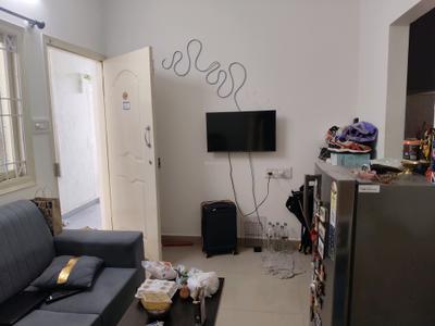 Living Room Image of 600 Sq.ft 1 BHK Apartment / Flat for rent in New Tippasandra Bengaluru for Rs. 32000