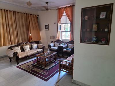 Hall Image of 10765 Sq.ft 7 BHK Independent House for sale in Sector 11 Noida for Rs. 67500000