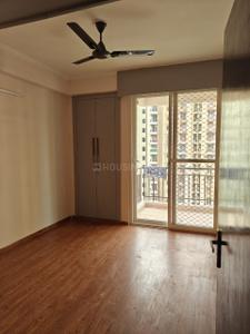 Bedroom Image of 825 Sq.ft 2 BHK Apartment / Flat for sale in JMD Radhe Krishna Appartment, Sector 73 Noida for Rs. 3500000