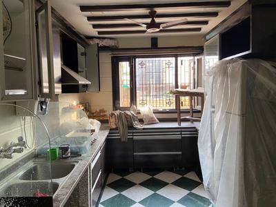 Kitchen Image of 1500 Sq.ft 3 BHK Builder Floor for rent in Kailash Colony New Delhi for Rs. 100000