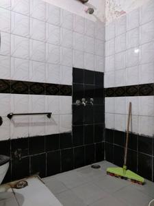 Common Bathroom Two Image of 2800 Sq.ft 6 BHK Independent House for sale in Sector 41 Noida for Rs. 56000000