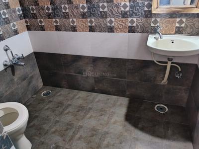 Bathroom Image of 1200 Sq.ft 2 BHK Independent House for rent in HBR Layout Bengaluru for Rs. 25500