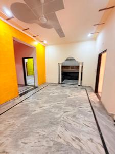 Hall Image of 3000 Sq.ft 5 BHK Independent House for rent in Sector 44 Noida for Rs. 135000
