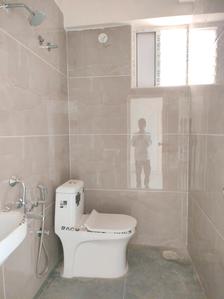Common Bathroom Image of 1115 Sq.ft 2 BHK Apartment / Flat for sale in Habulus Oakshine, Electronic City Phase 2 Bengaluru for Rs. 5686500