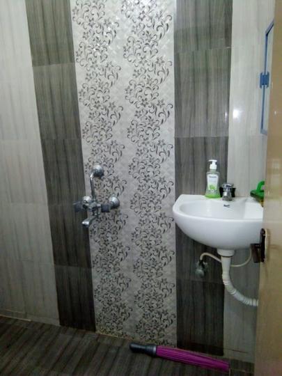 Bathroom Image of 720 Sq.ft 2 BHK Apartment / Flat for sale in Choolai Chennai for Rs. 6500000